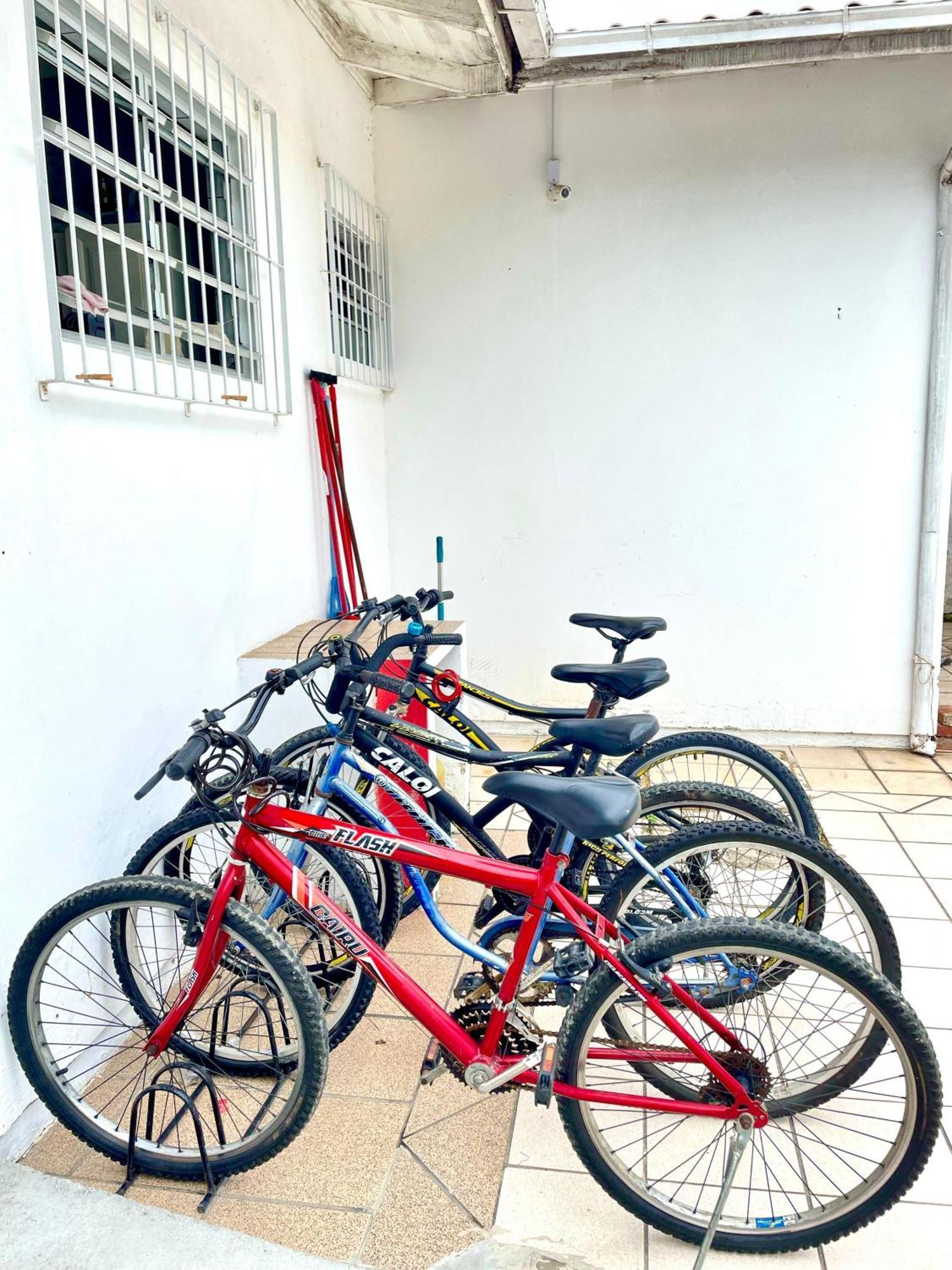 Pequi Hostel Florianopolis Exterior photo